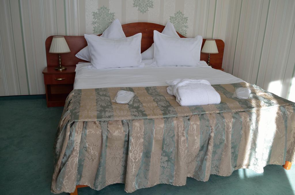 Hotel Rusu Petroszany Zewnętrze zdjęcie