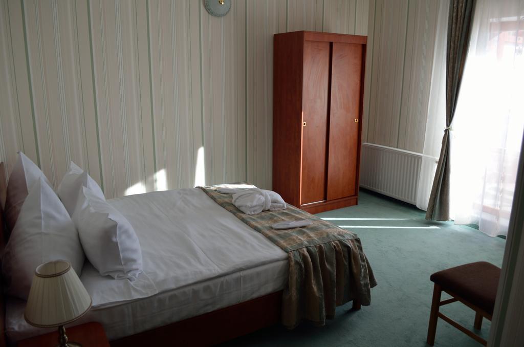 Hotel Rusu Petroszany Zewnętrze zdjęcie