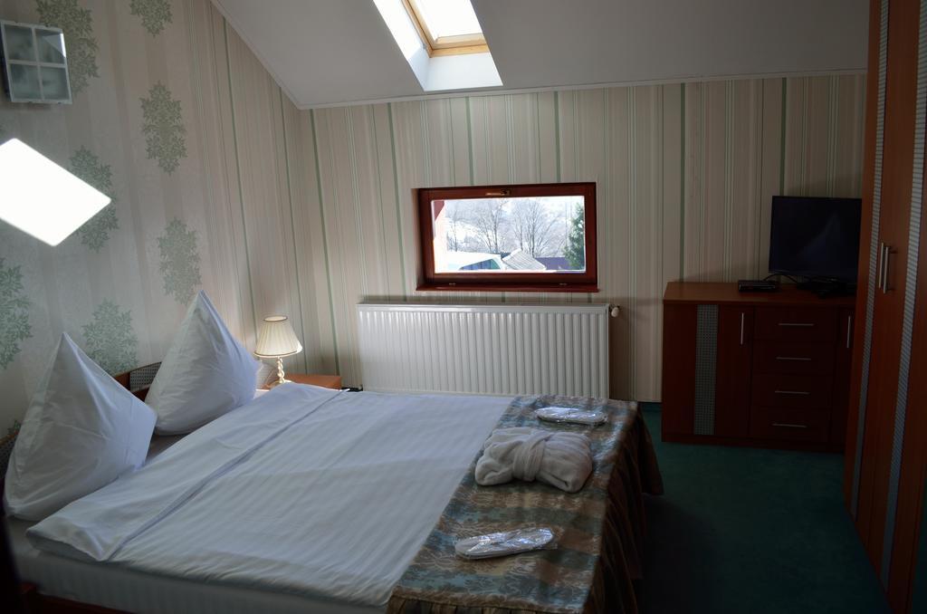 Hotel Rusu Petroszany Zewnętrze zdjęcie