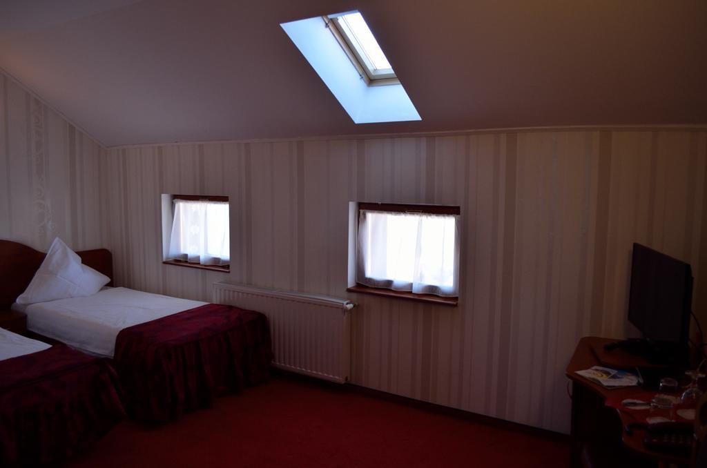 Hotel Rusu Petroszany Zewnętrze zdjęcie