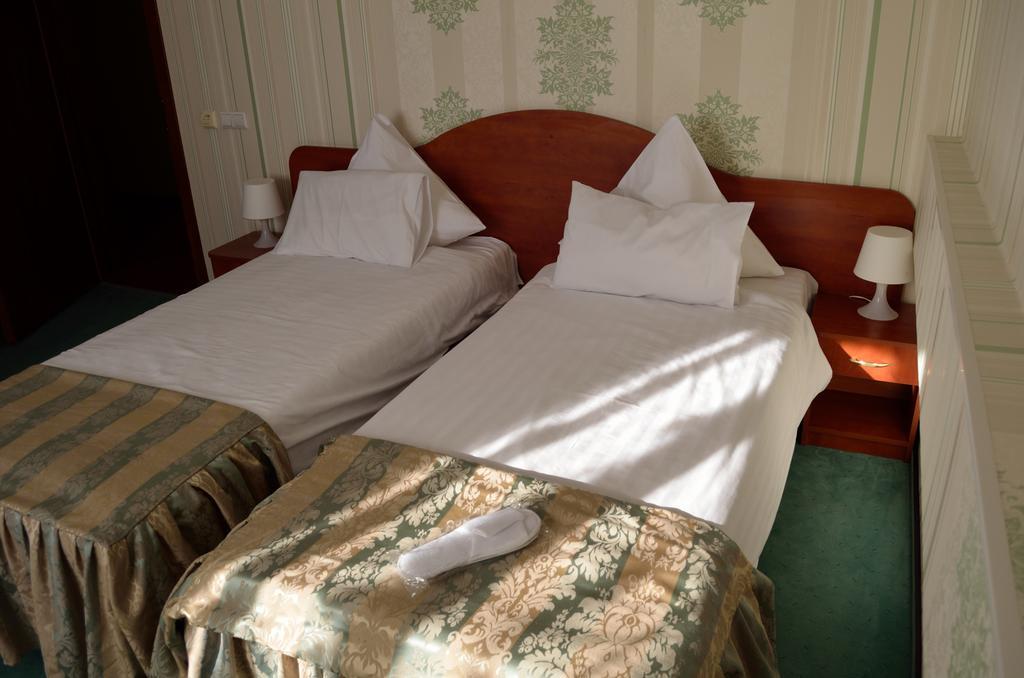Hotel Rusu Petroszany Zewnętrze zdjęcie
