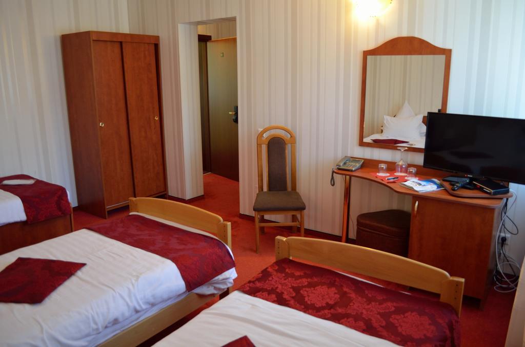 Hotel Rusu Petroszany Zewnętrze zdjęcie