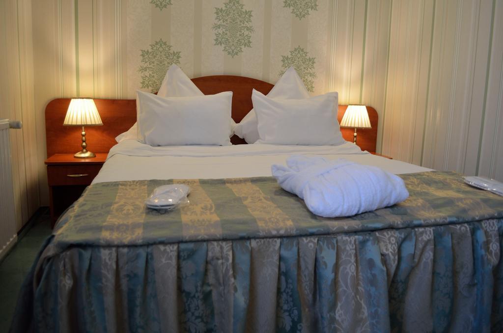 Hotel Rusu Petroszany Zewnętrze zdjęcie